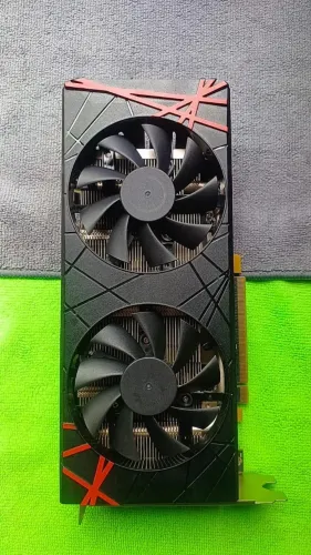 RX 580 8GB ELSA na Caixa - Ótimo Estado, Testada e Pronta para Uso | Envio Disponível