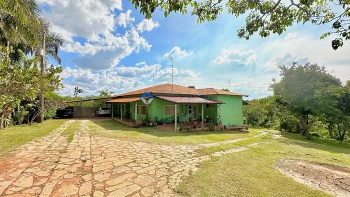 Casa á venda no Colorado em Condomínio