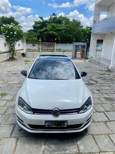 Volkswagen Golf Highline 1.4 TSI 140cv Aut. 2015