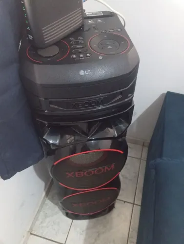Caixa amplificada LG xboom
