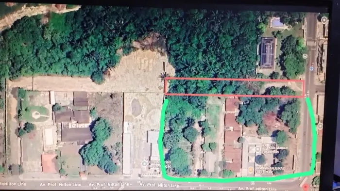 Terreno no Parque das Laranjeiras 