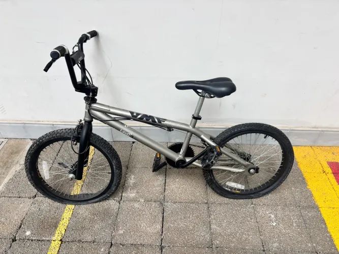 Bicicleta BMX VMF Aro 20