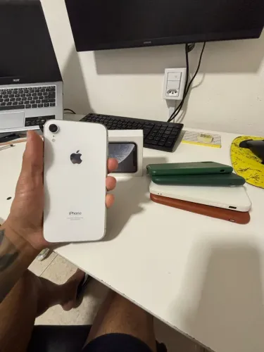 iPhone XR