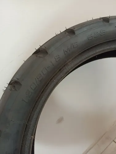 Pneu e camara de ar novos