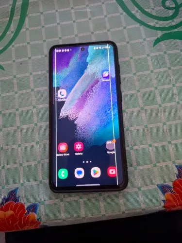 Vendo/troco s21fe