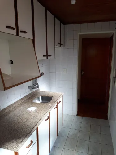 Apartamento para troca por casa em condomínio fechado de preferência em boa localização.  