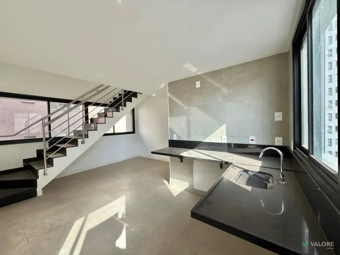 Cobertura Duplex 2 quartos  Lourdes