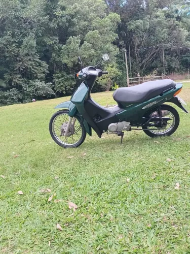 Honda biz 100 2004 em dia 