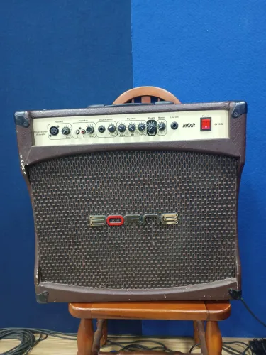 Cubo acústico Borne infinit CV12100
