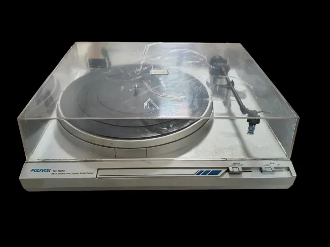 Toca disco Polyvox TD 1500