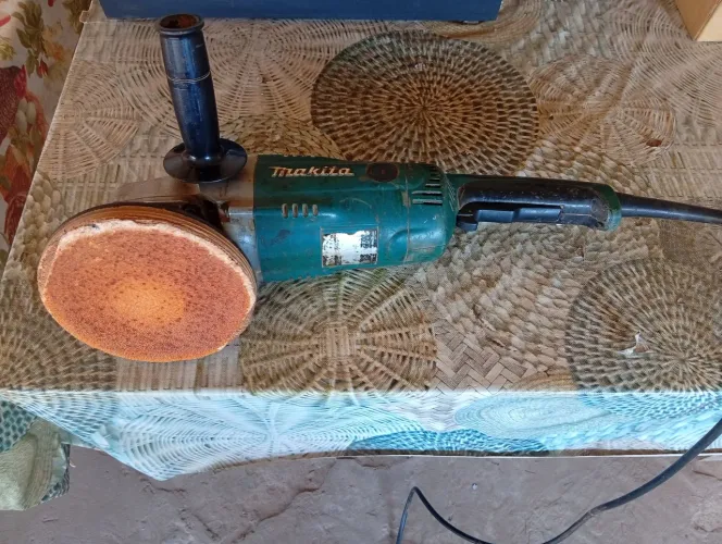 VENDO LIXADEIRA MAKITA