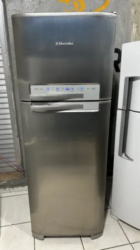Geladeira Electrolux