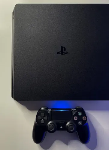 PS4 SLIM 1 TB 90 dias de garantia - Playhouse