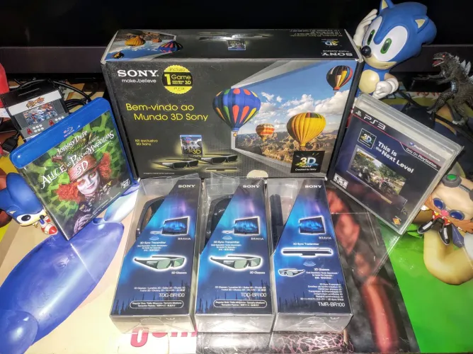 Kit 3D Sony com Jogos PS3 3D + Filme 3D + Par de Óculos + Receptor