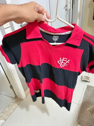 CAMISA RETRÔ VITÓRIA RUBRO-NEGRA FEMININA | TAM. G-149,99