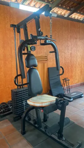 Vendo estação de musculação residencial