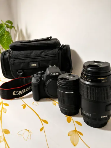 Canon EOS Rebel T5i + Lente 18-55mm + Lente Macro 100mm + Bolsa | Excelente Estado