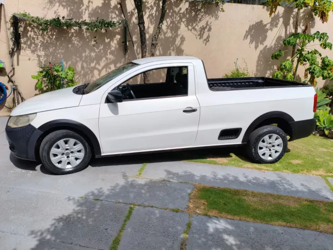 Volkswagen Saveiro 1.6 MI/ 1.6 MI Total Flex 8V (álcool) 2013