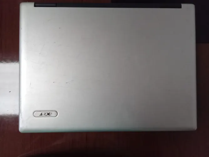 Vende-se notebook acer