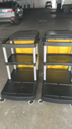 2 carrinhos de limpeza multifuncional