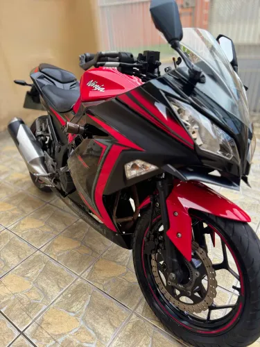 Kawasaki Ninja 300 SE - Ano 2015