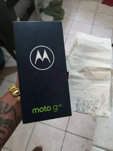 Vendo celular moto g42 128 GB na caixa e nota todo bom