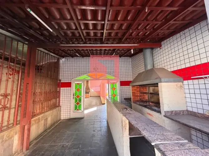 Loja para Aluguel no Caiçaras | 167m² | Excelente Localização Comercial | Ideal para Resta