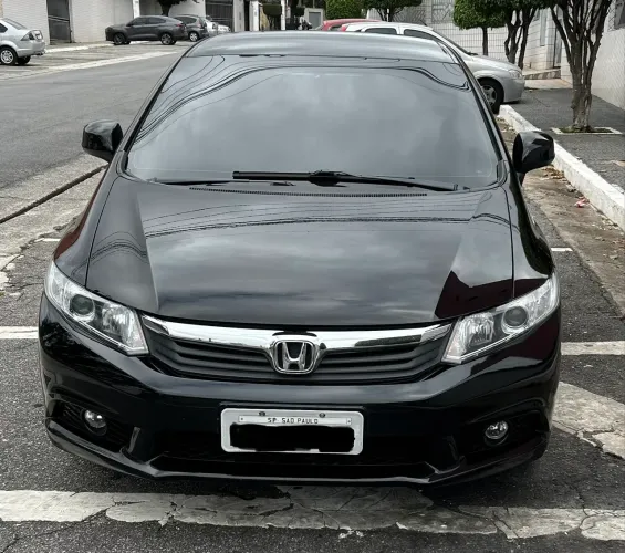 Honda Civic Sedan LXS 1.8/1.8 Flex 16V Mec. 4P 2014