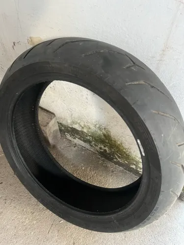 Pneu Pirelle 160/60 R17