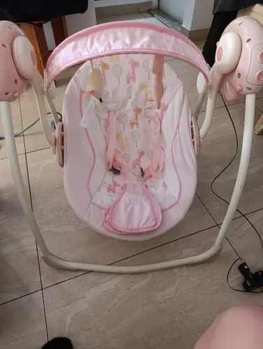 Cadeirinha descanso elétrica