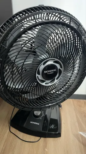 Ventilador de Mesa MONDIAL 40cm TURBO Preto 110V