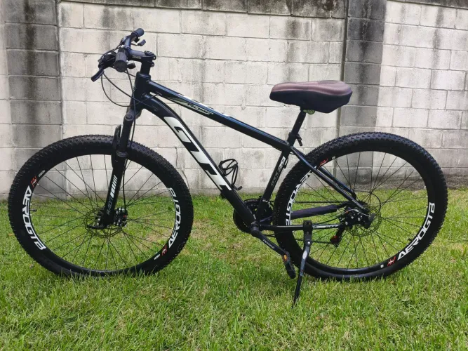 Bike Nova Comprada em Fevereiro Na garantia e Com nota fiscal