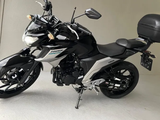 Yamaha Fazer 250