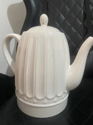 Chaleira elétrica porcelana