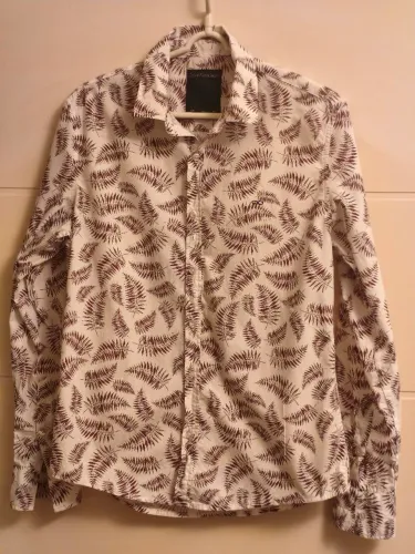 Camisa Calvin Klein estampada floral tamanho P