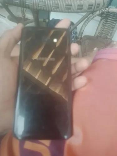 Do 200 R$ e um celular j4+ sem defeito em um celular melhor