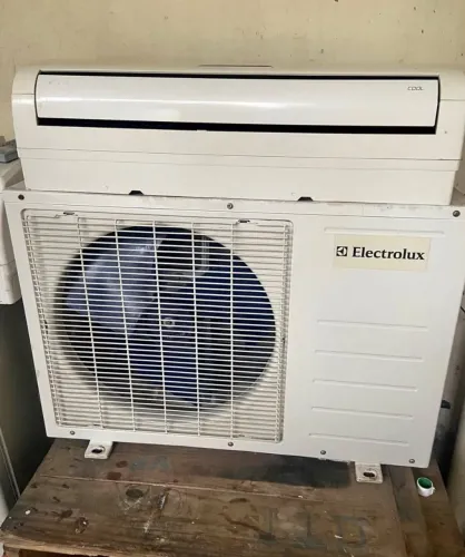 Ar condicionado 9.000 btus convencional 220vts entrego istalado