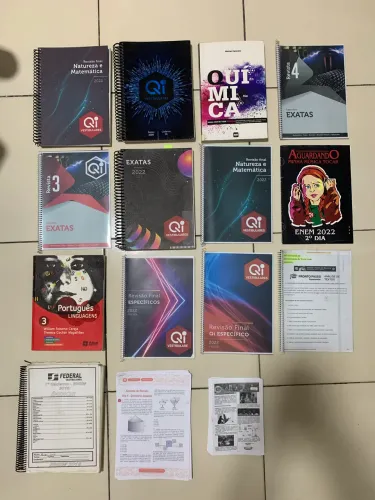 Livro de vestibular para doação