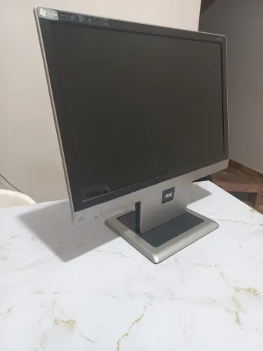 Monitor AOC Ultra Fino