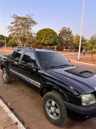 Chevrolet S10 Pick-up Exec. 2.8 4X4 CD TB Int.dies 2007