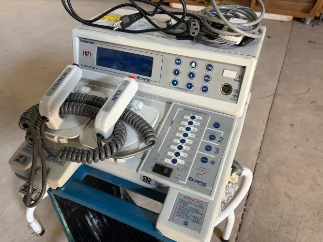 Cardioversor Eucafix