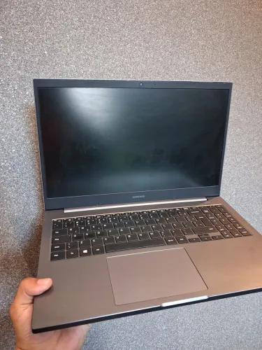 Notebook I3 11 geração 15,6 Polegadas