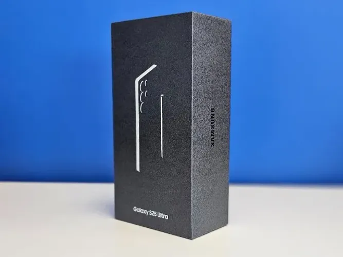 NOVO LACRADO - Samsung Galaxy S25 Ultra 256GB Titânio Cinza