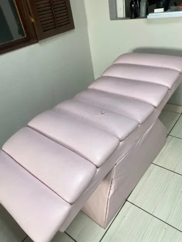 maca de estética com mocho