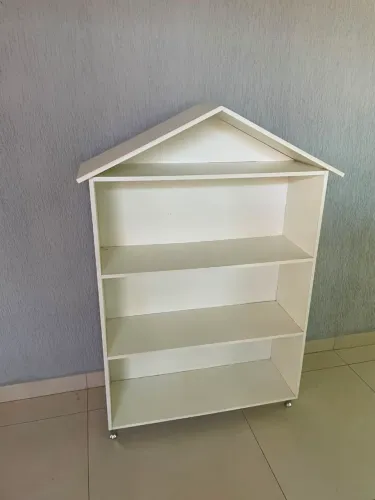 Estante "casinha" mdf branca