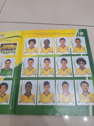 Álbum Copa do Mundo 2014 Completo Panini Excelente Estado?