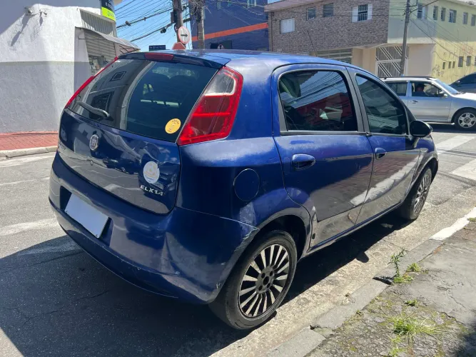 Fiat Punto ELX 1.4 Fire Flex 8V 5P 2008