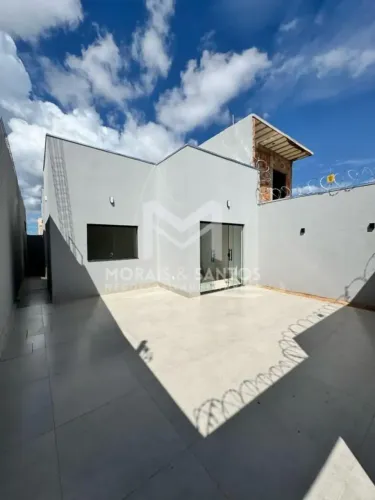 CASA À VENDA NO BAIRRO TERRA JARDIM MONTES CLAROS MG
