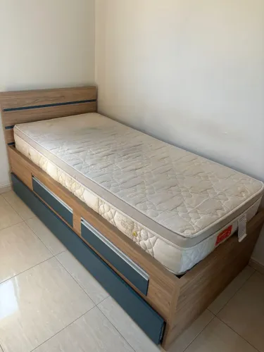 Bi cama solteiro