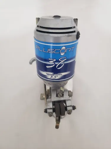 Maquina de Cortar Tecidos Pluscort 38